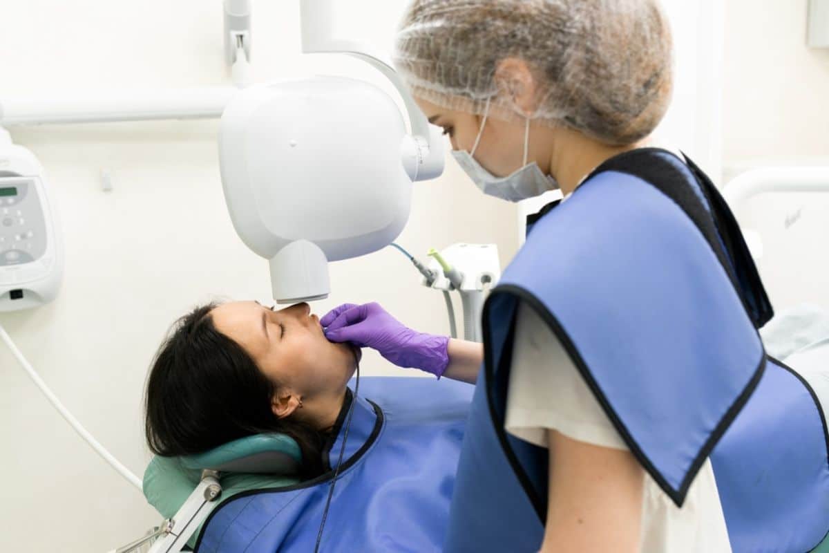 Featured image for “Why Digital X-Rays Are A Game Changer In Dental Care?”